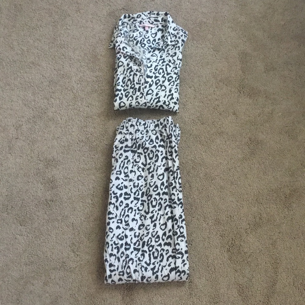 (VICTORIA'S SECRET) Matching Set, winter pajama